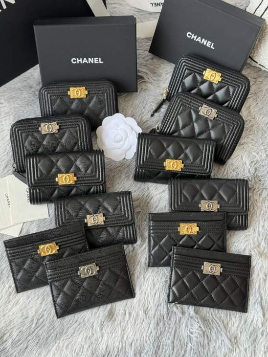 Picture of Chanel Wallets _SKUfw239883933fw